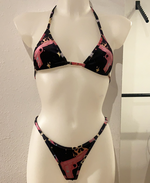 Bikini triángulo tanga brasileño Glock KAWAI BOMB